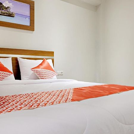 Super Oyo 2756 Anata Hotel Makassar Eksteriør billede