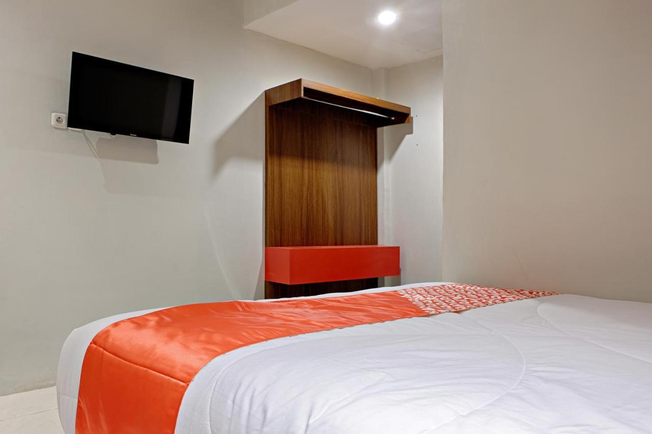 Super Oyo 2756 Anata Hotel Makassar Eksteriør billede