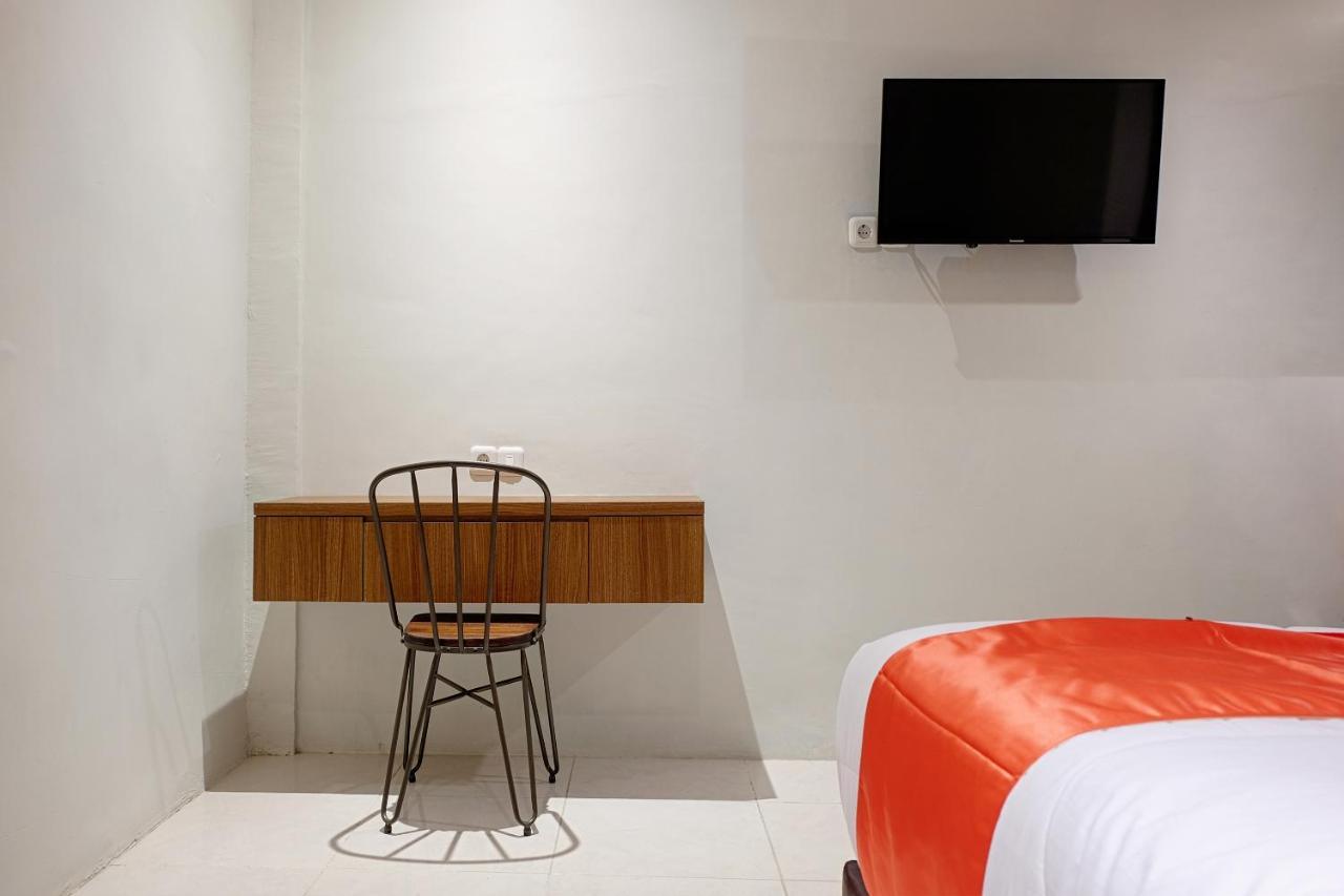 Super Oyo 2756 Anata Hotel Makassar Eksteriør billede