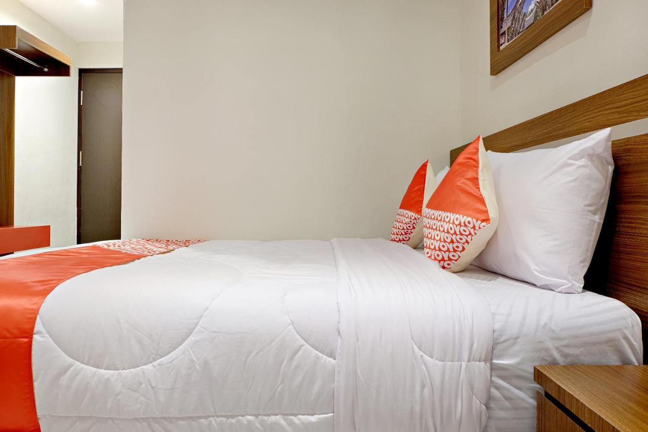 Super Oyo 2756 Anata Hotel Makassar Eksteriør billede